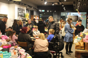 A Scent-sational Morning at Lush White Rose!